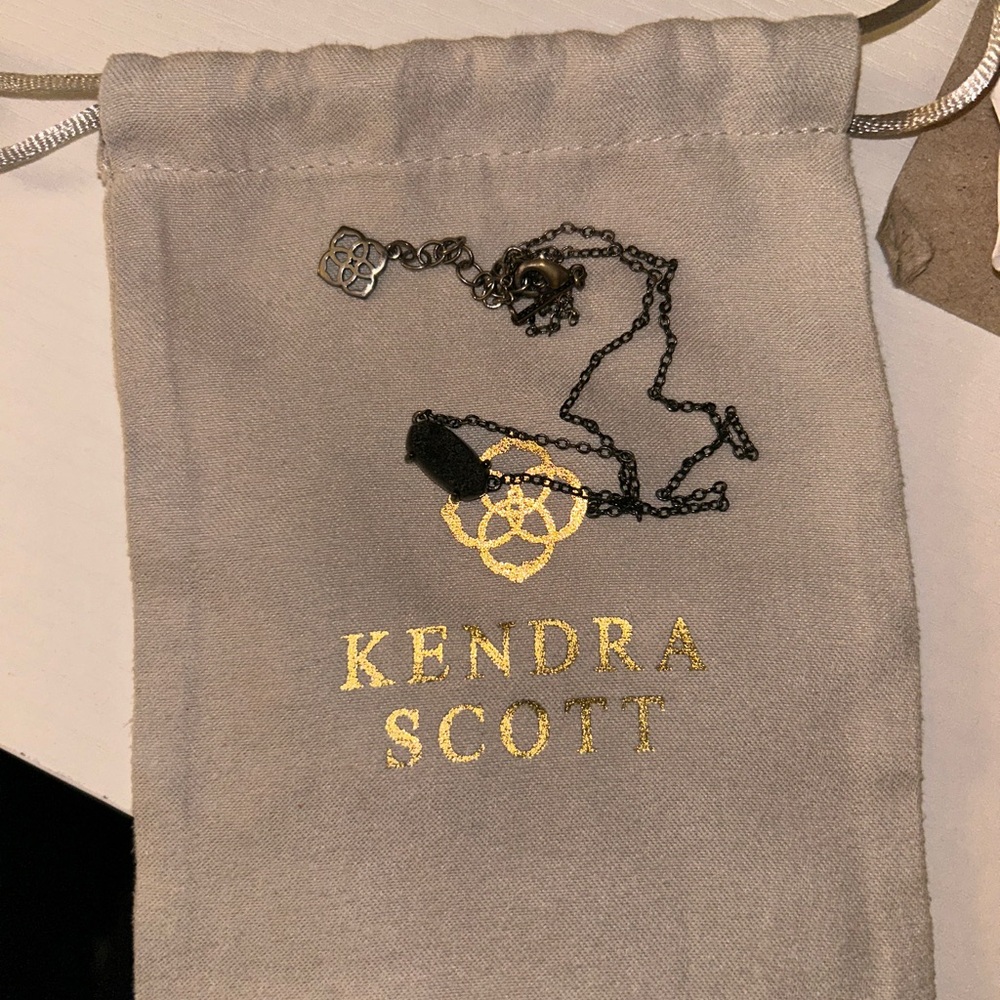 KENDRA SCOTT necklace